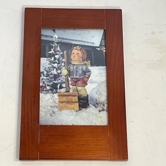 Unique Vintage Hummel-Inspired Wall Art Frames with Children Scenes in handmade - Picture 5 of 10